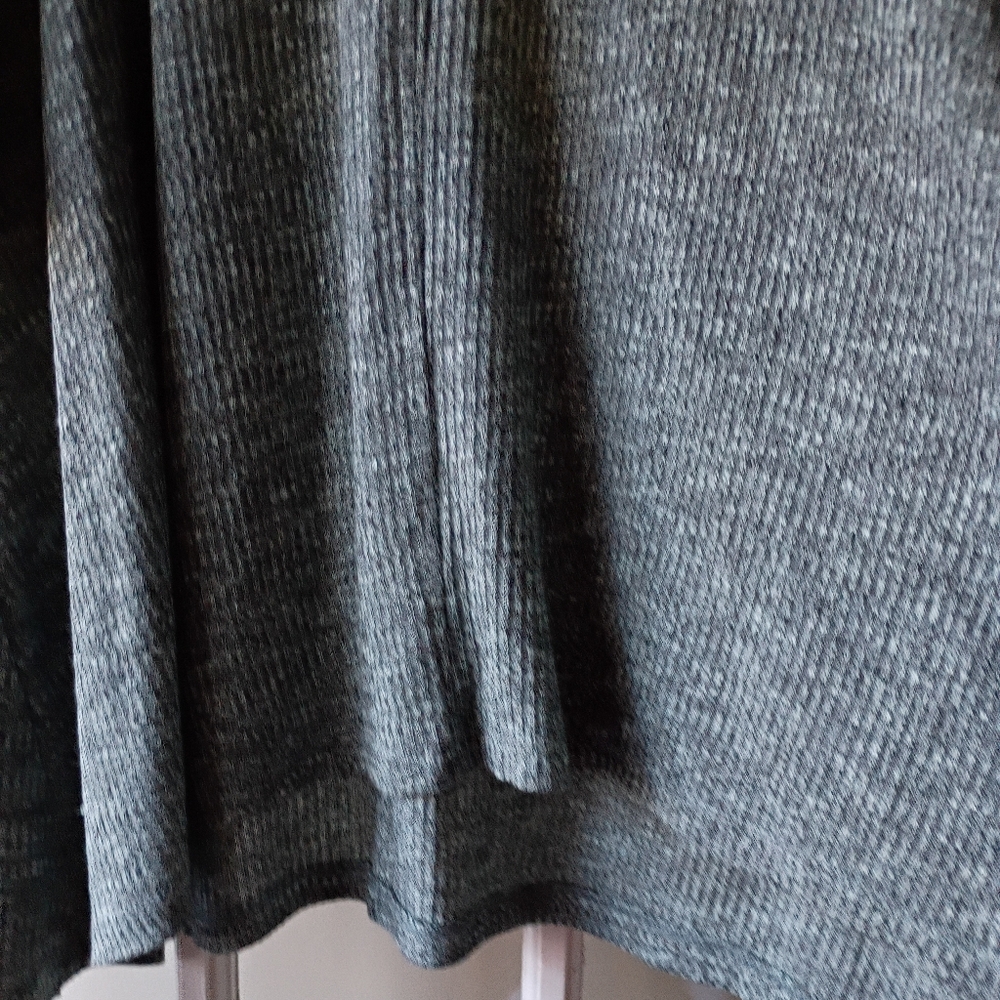 Catherines Women's Plus Size Impossibly Soft Tunic & Scarf Duet 2X - Picture 13 of 15